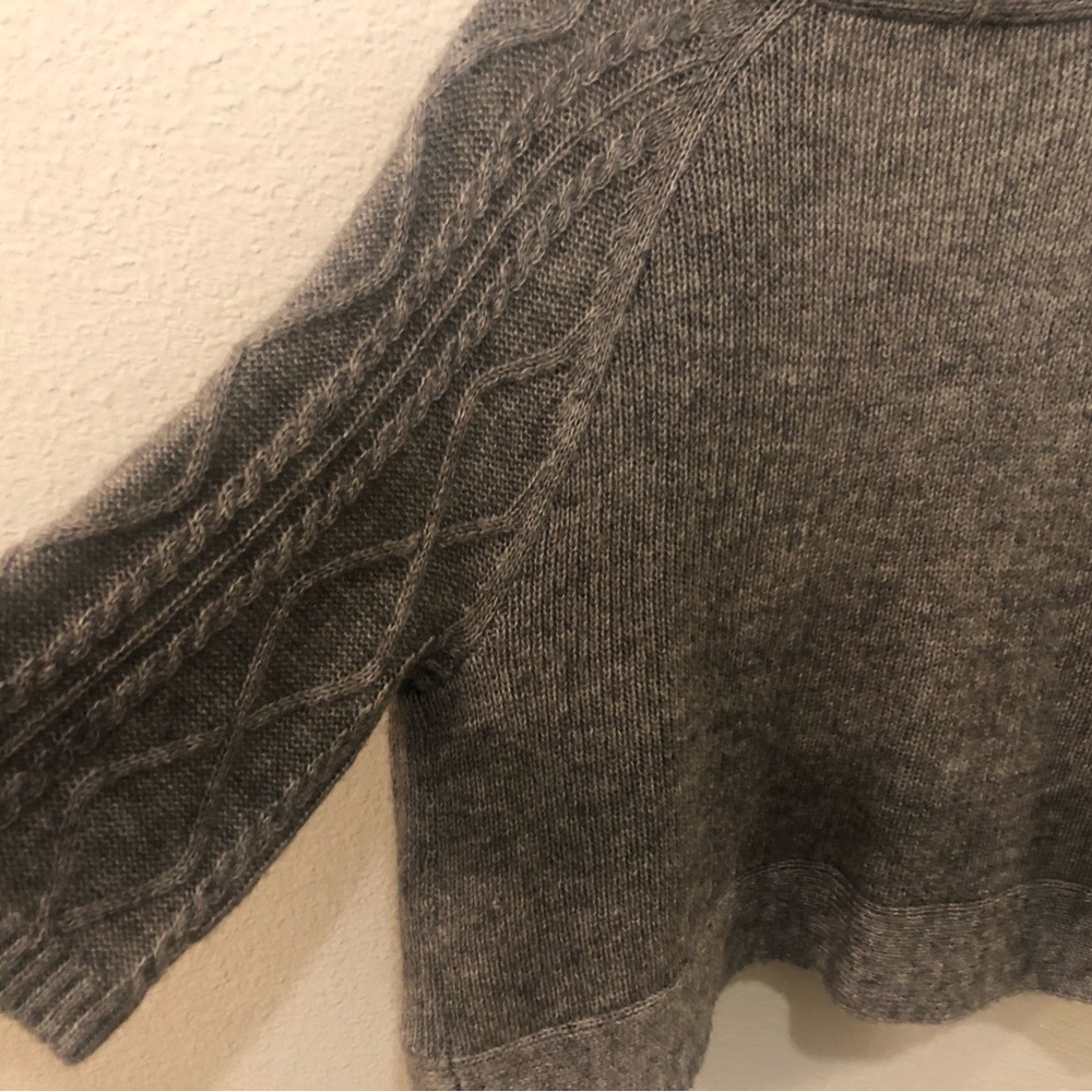 Chicos -Gray Knit Sweater Wrap/Cardigan -Chico’s Size 2 (women size 12) - Picture 5 of 5